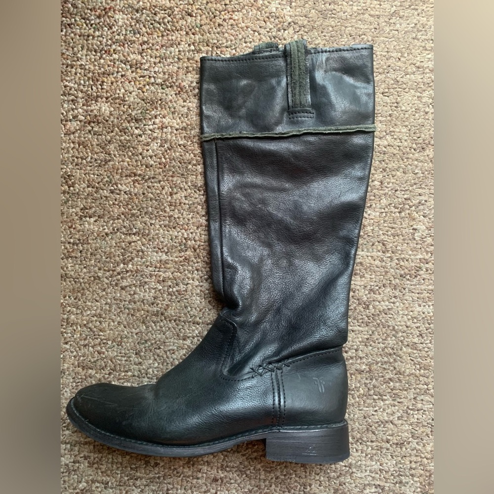 Frye Vintage Women’s Black Riding Boots, size W 7 1/2